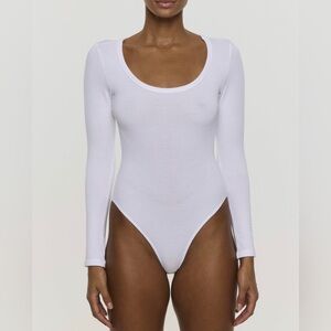 Bleusalt White Bodysuit Size 00